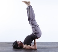 Jóga ászana - Félgyertya